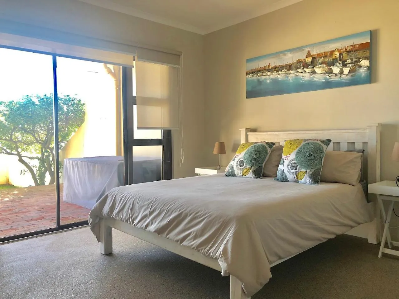 Beachfront Apartment At Malata Bloubergstrand